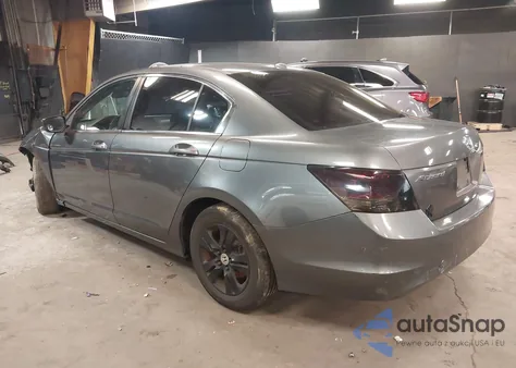 2008 Honda Accord 2.4 Ex-L z USA, uszkodzony, nr VIN 1HGCP26858A130820